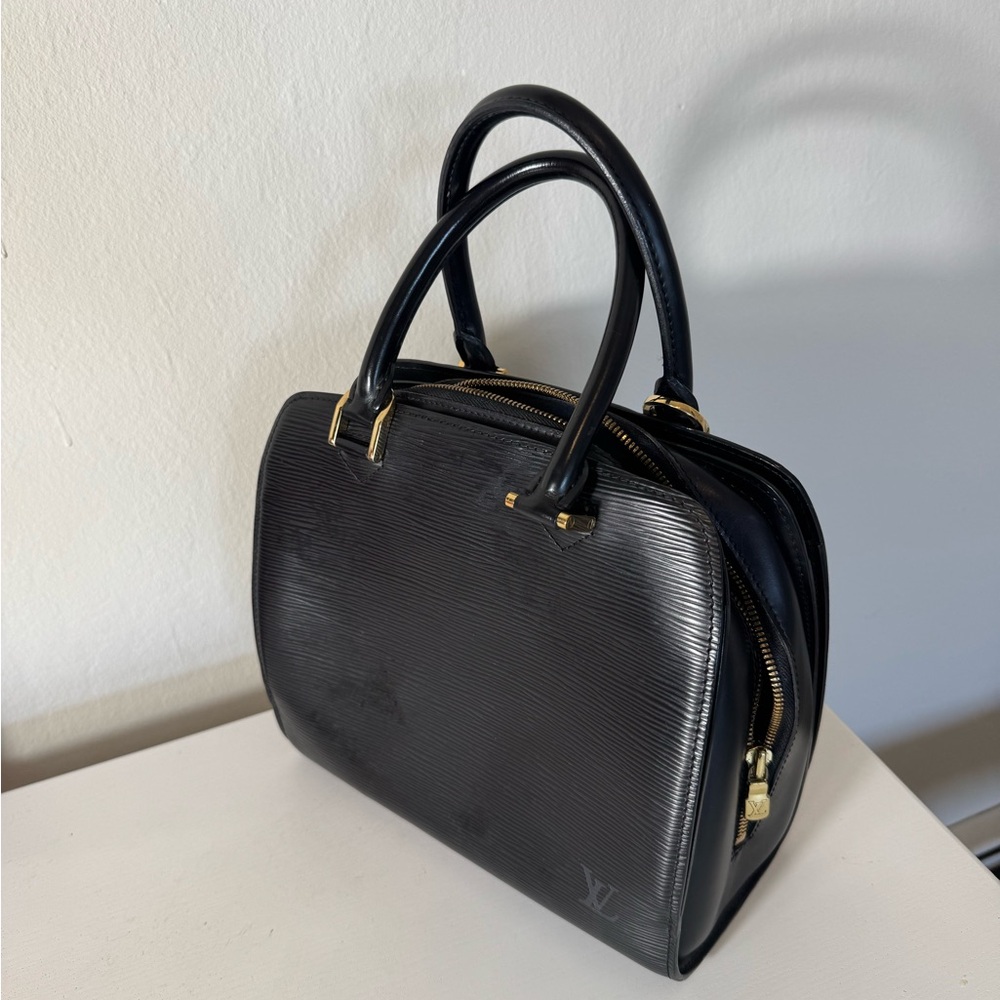 Louis Vuitton Epi Black Bag Authentic